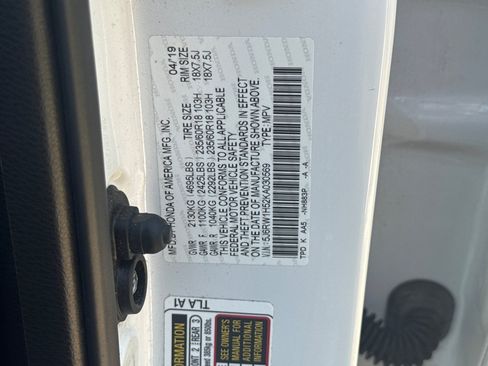 Used 2019 Honda CR-V EX image 40