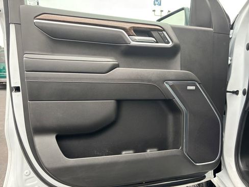 Used 2023 GMC Sierra 1500 Elevation w/ Elevation Premium Package image 23