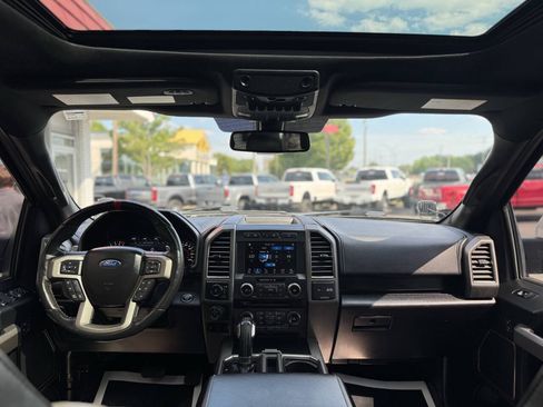 Used 2017 Ford F150 Raptor w/ Equipment Group 802A Luxury AWD/4WD image 25