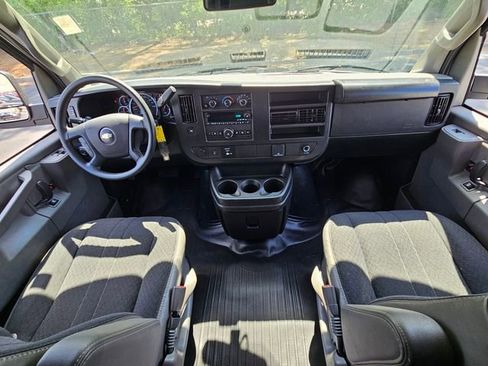 Used 2024 Chevrolet Express 2500 w/ Driver Convenience Package RWD image 12