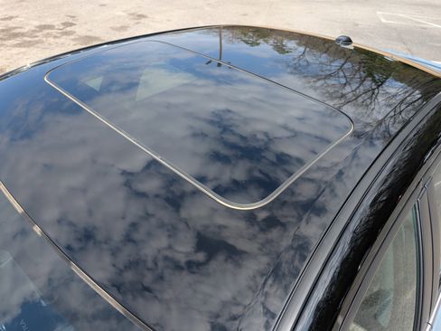 Used 2024 Nissan Sentra SR w/ SR Premium Package image 14