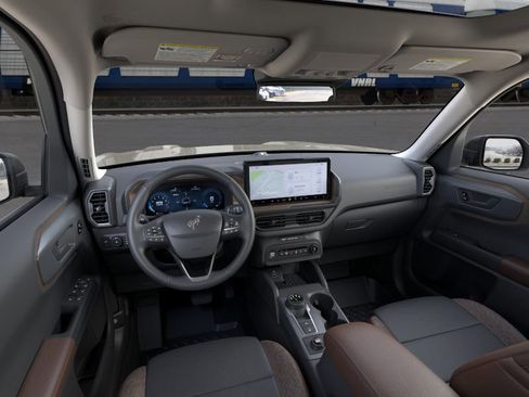 New 2025 Ford Bronco Sport Outer Banks w/ Outer Banks Tech Package+ image 9