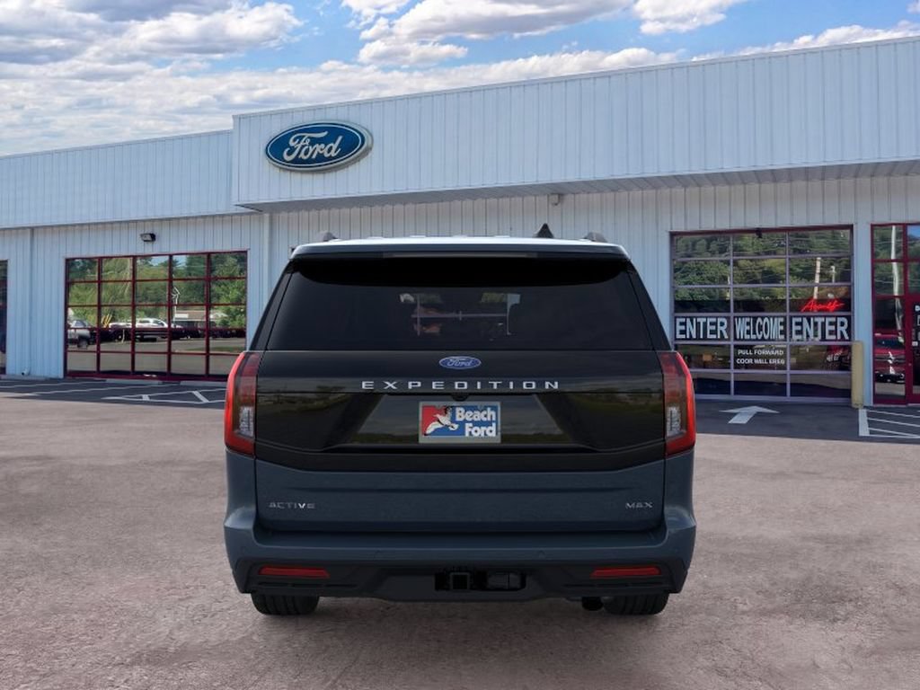Used 2026 Ford Expedition Max Active AWD/4WD image 5
