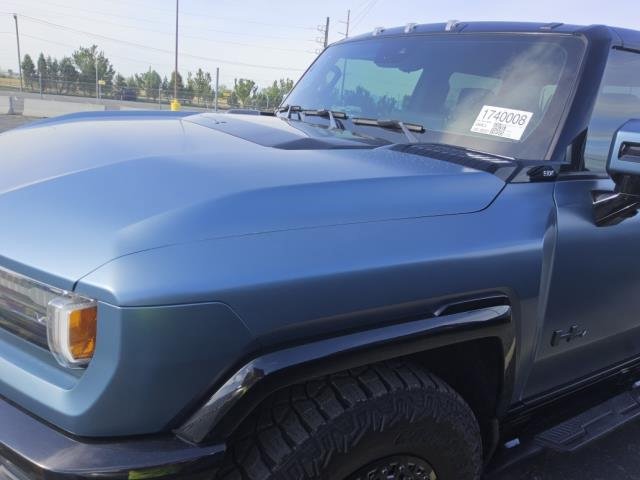 Used 2024 GMC Hummer EV 3X w/ Omega Edition AWD/4WD image 3