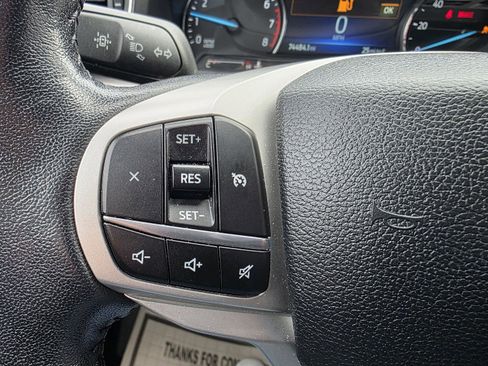 Used 2023 Ford Explorer XLT w/ Equipment Group 202A image 10