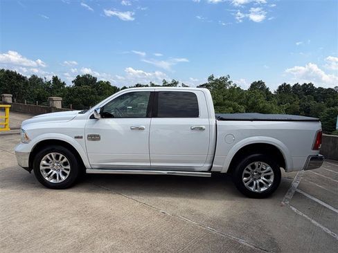 Used 2015 RAM 1500 Laramie Longhorn w/ Convenience Group AWD/4WD image 3