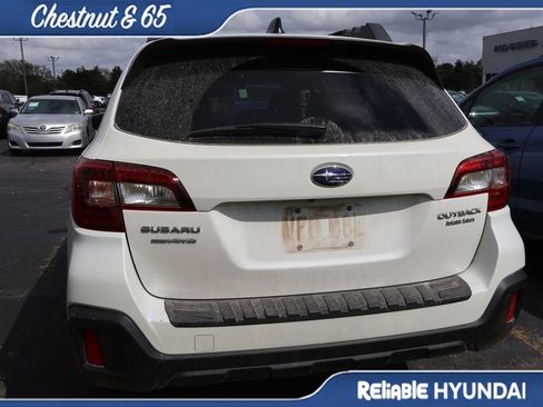 Used 2019 Subaru Outback 2.5i Limited image 17