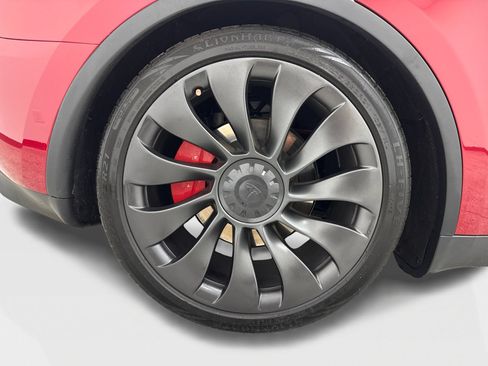Used 2023 Tesla Model Y Long Range AWD/4WD image 48