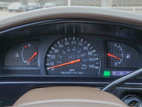 Used 2000 Toyota Tacoma Short Bed image 26