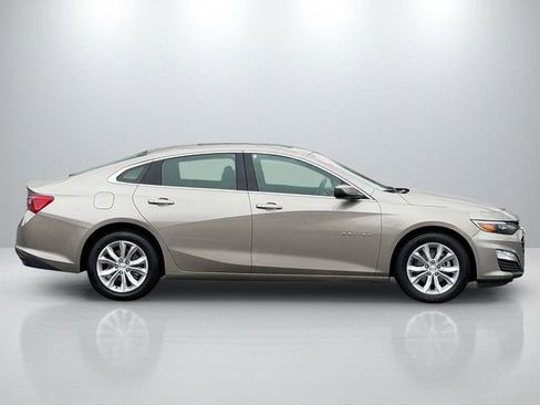 Used 2024 Chevrolet Malibu LT FWD image 8