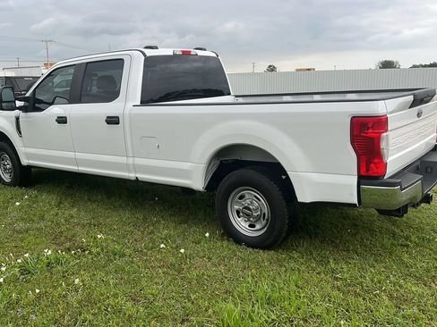 Used 2020 Ford F250 XL w/ Power Equipment Group RWD image 2