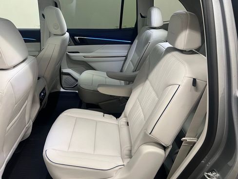 New 2026 Buick Enclave Avenir w/ Super Cruise Package image 25