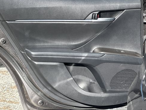 Used 2024 Toyota Camry LE image 21