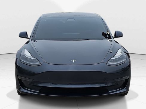 Used 2022 Tesla Model 3 Long Range image 11