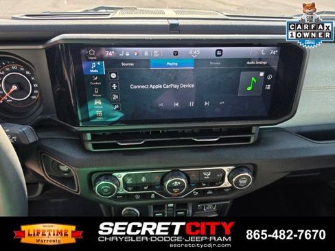 Used 2024 Jeep Wrangler Unlimited Sport AWD/4WD image 17