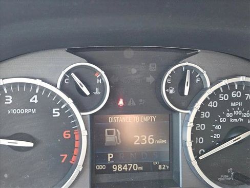 Used 2016 Toyota Tundra SR5 w/ TRD Off Road Package image 11