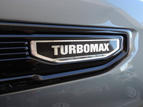 New 2026 GMC Sierra 1500 Elevation image 14