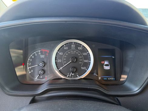 Used 2022 Toyota Corolla LE image 11