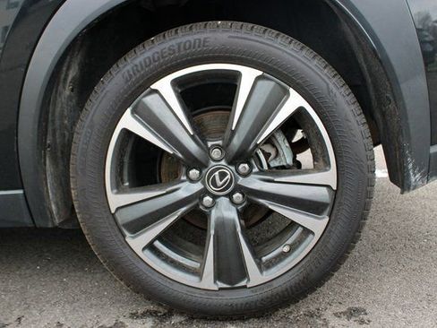 Used 2021 Lexus UX 200 w/ Accessory Package (Z1) FWD image 39