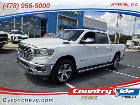 Used 2023 RAM 1500 Laramie AWD/4WD image 1