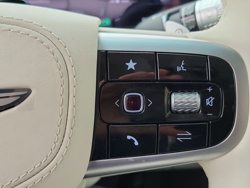 New 2026 Genesis GV60 Advance image 6