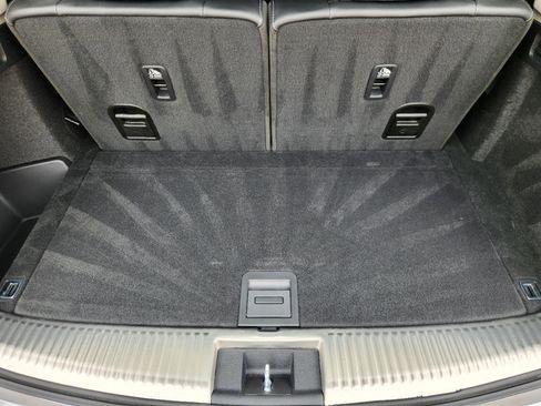 Used 2023 Acura MDX SH-AWD w/ Advance Package image 32