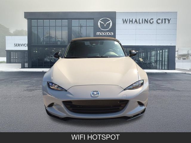 New 2026 MAZDA MX-5 Miata Club RWD image 2