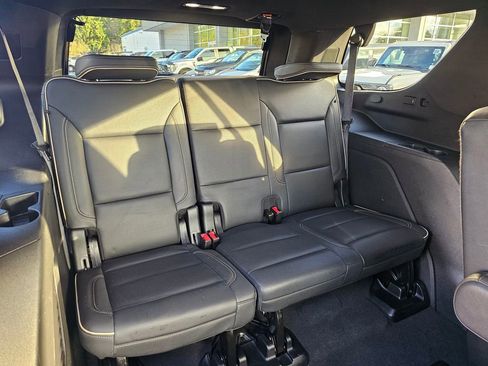 Used 2024 Chevrolet Tahoe Premier image 4