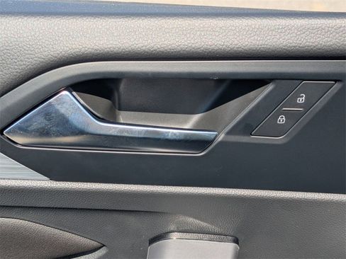 New 2025 Volkswagen Jetta S image 11