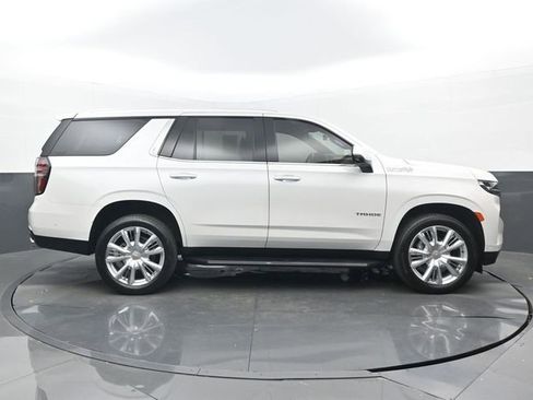 Used 2023 Chevrolet Tahoe High Country w/ Advanced Technology Package AWD/4WD image 2