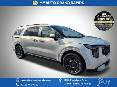 Used 2025 Kia Carnival EX