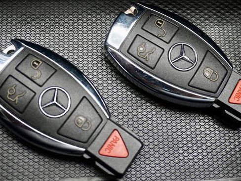 Used 2012 Mercedes-Benz E 350 4MATIC Sedan image 26