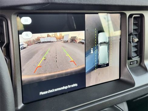 New 2025 Ford Bronco Badlands image 20