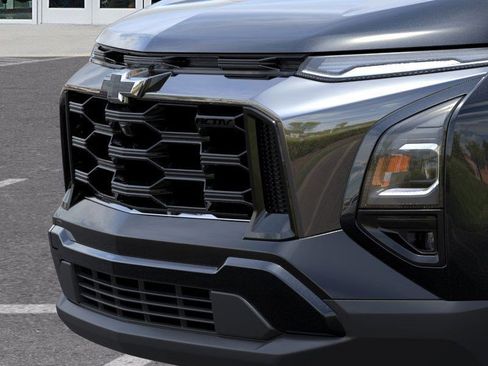 New 2026 Chevrolet Equinox ACTIV w/ Convenience Package III FWD image 15
