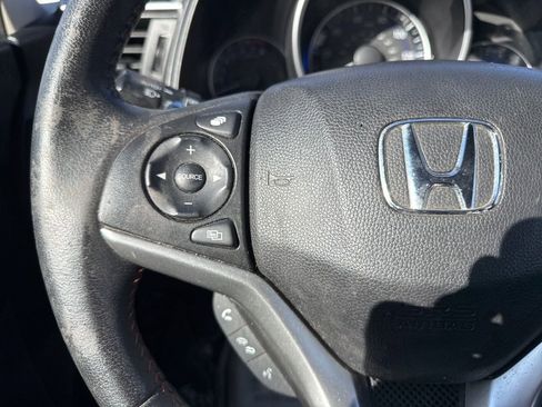 Used 2018 Honda Fit Sport image 21