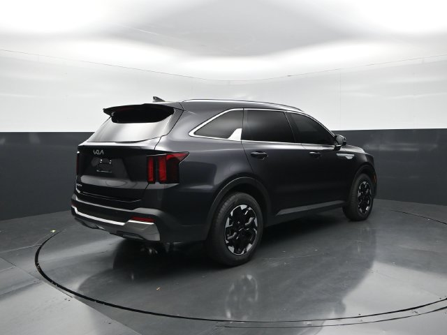 Used 2025 Kia Sorento S w/ Panoramic Sunroof Package FWD image 8