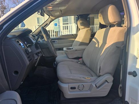 Used 2010 Ford F150 XLT image 17