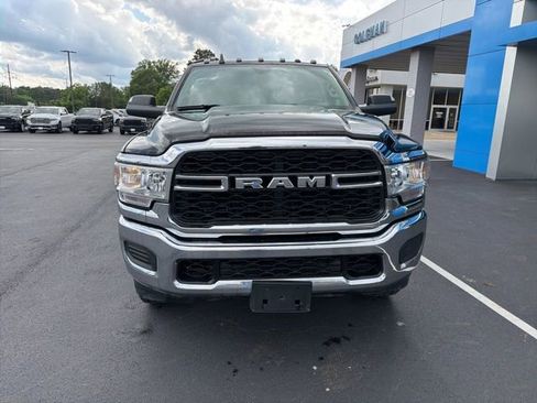 Used 2019 RAM 2500 Tradesman AWD/4WD image 3