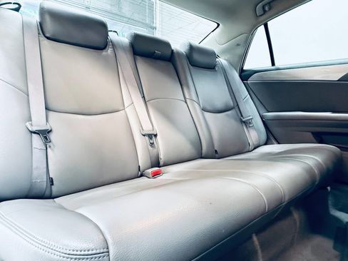 Used 2007 Toyota Avalon XL image 9