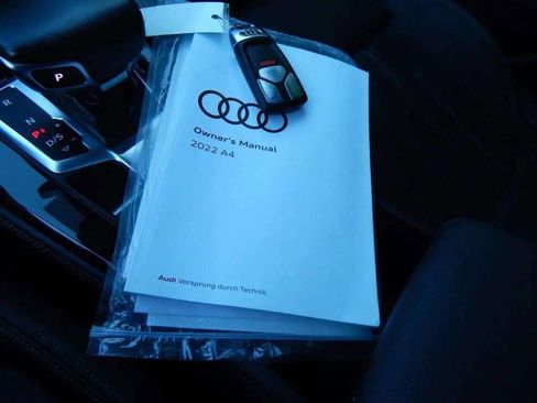 Used 2022 Audi A4 2.0T Premium Plus image 22
