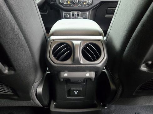 New 2026 Jeep Wrangler Sahara AWD/4WD image 28
