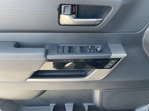 New 2026 Toyota Tundra Limited AWD/4WD image 12