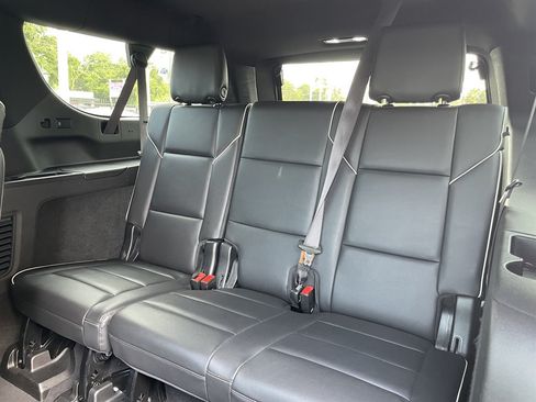 Used 2021 Cadillac Escalade ESV Sport w/ Driver Assist Tech Package AWD/4WD image 28
