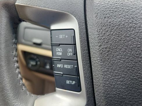 Used 2010 Ford Fusion SEL FWD image 18