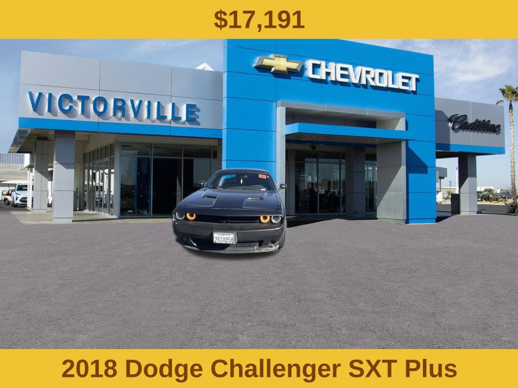Used 2018 Dodge Challenger SXT Plus RWD image 2