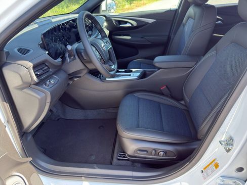 New 2026 Buick Envista Sport Touring w/ Convenience I Package FWD image 8