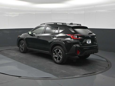 Used 2025 Subaru Crosstrek 2.5i Premium AWD/4WD image 6