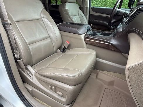 Used 2016 Chevrolet Tahoe LT RWD image 25