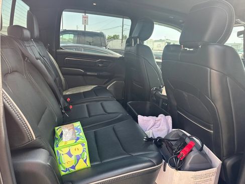 Used 2019 RAM 1500 Limited AWD/4WD image 14