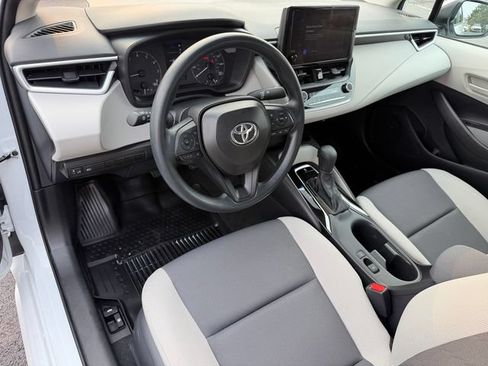Certified 2025 Toyota Corolla LE FWD image 13